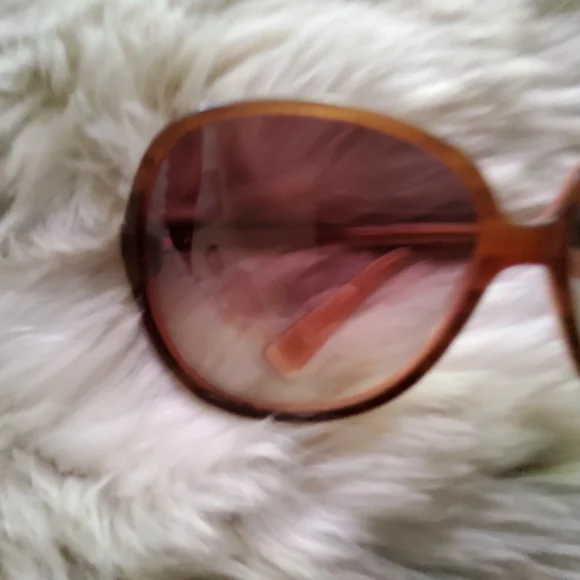 Oliver Peoples Chelsea Sunglasses Pre Loved Condition - Picture 2 of 12